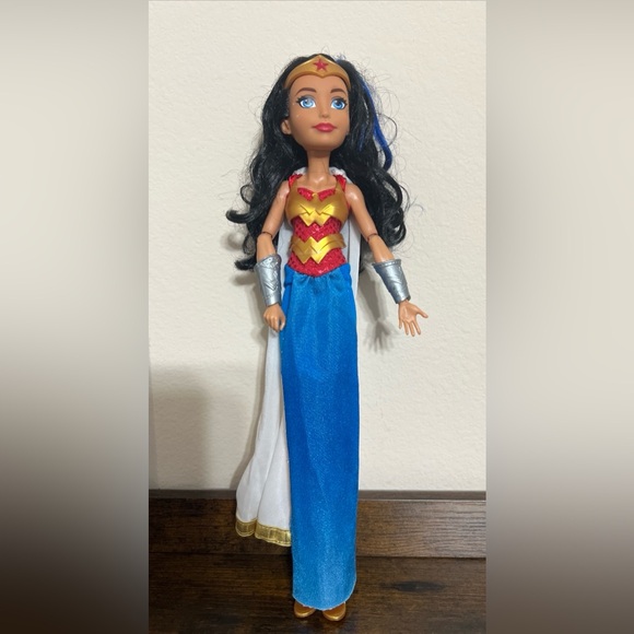 Mattel DC Super Hero 2015 Wonder Woman Intergalactic Gala Doll 12" - Picture 1 of 3